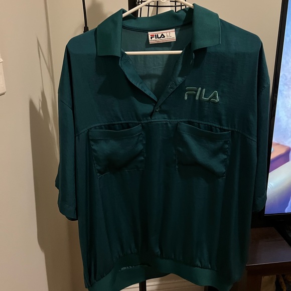 Urban Outfitters EXCLUSIVE Fila Polo - Picture 2 of 3